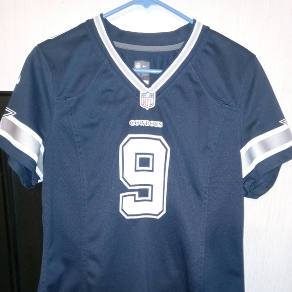 Nike - Picture 1 of 4